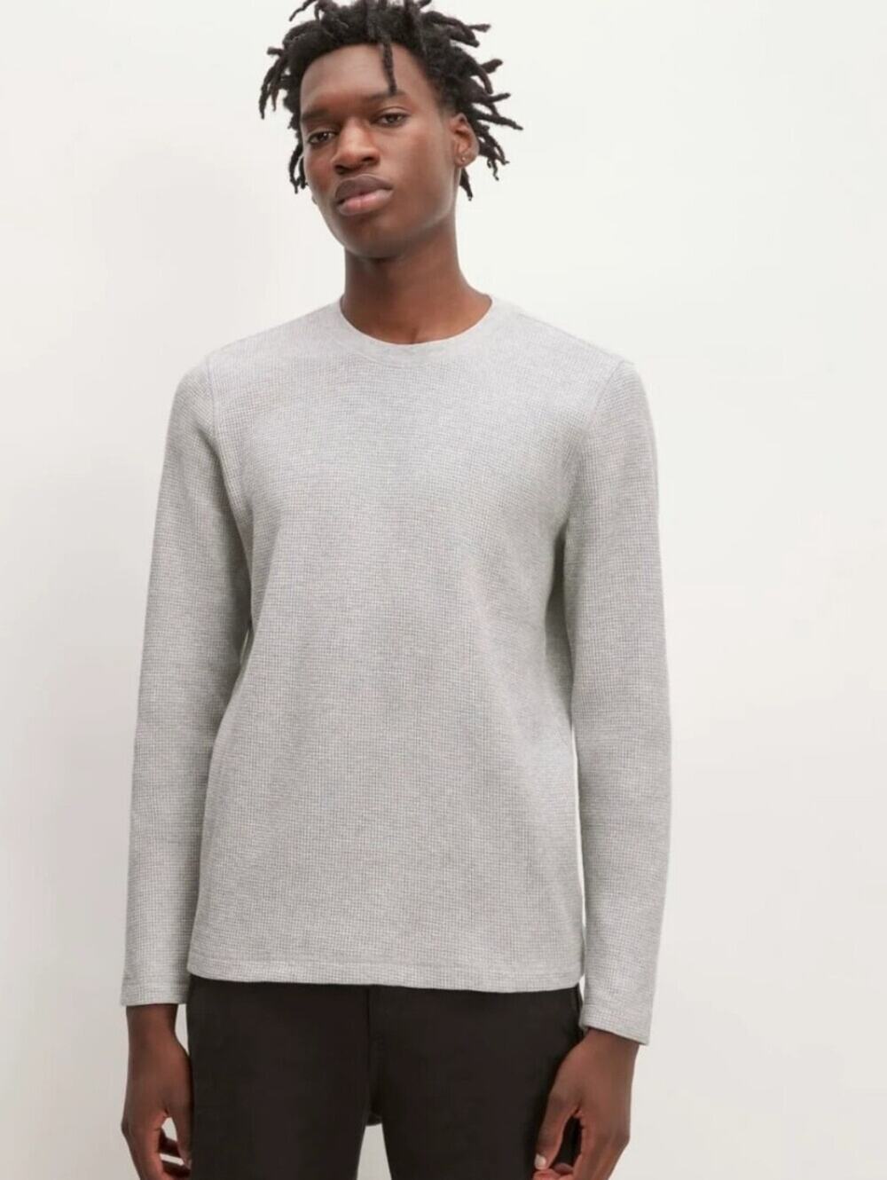 Everlane Men's Waffle Long Sleeve Crewneck Cotton Sweater in Light Gray Medium